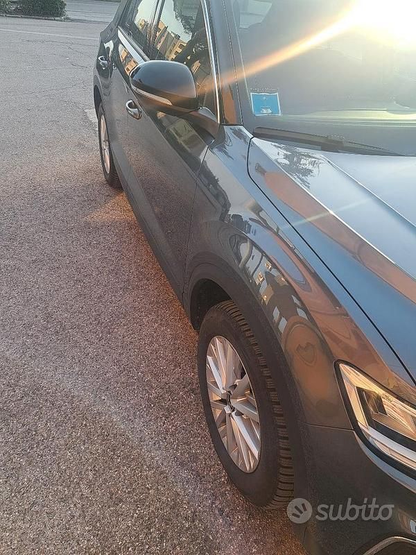 Usata VW T-Roc 2023 SUV