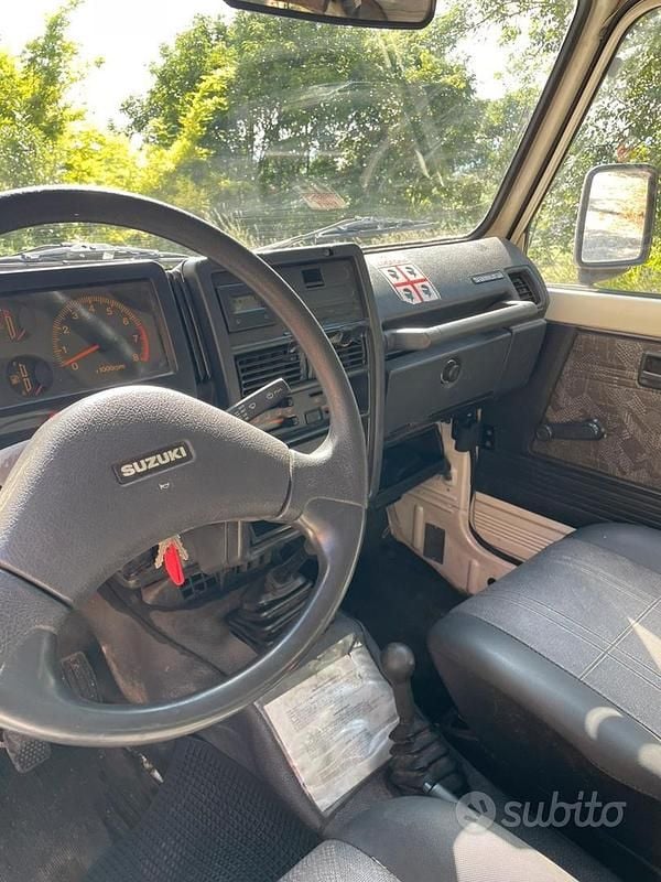 Usata Suzuki Samurai 69 CV (50 kW) 1998 Bianco SUV