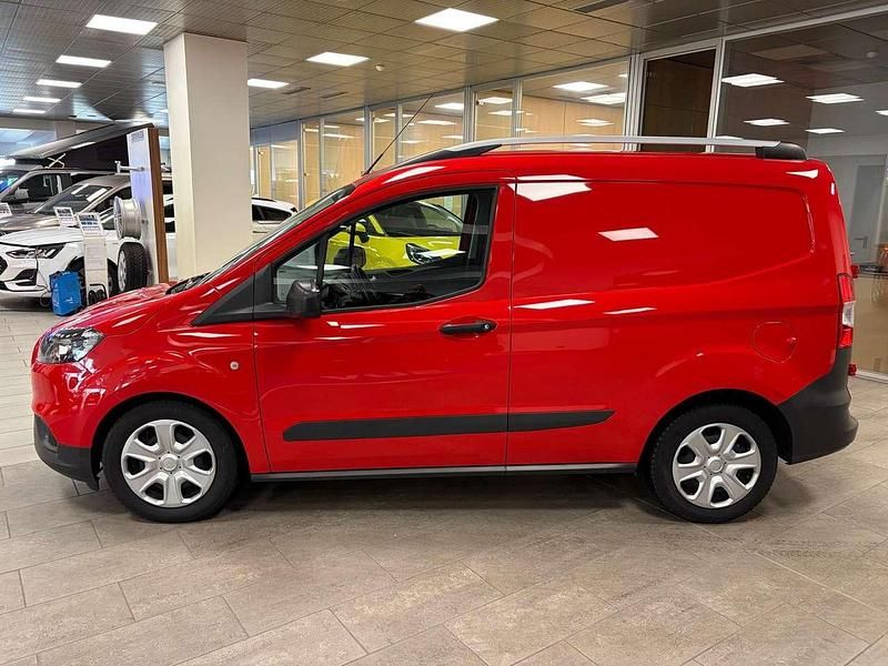 Usata Ford Transit 99 CV (72 kW) 2021 Race red Furgone