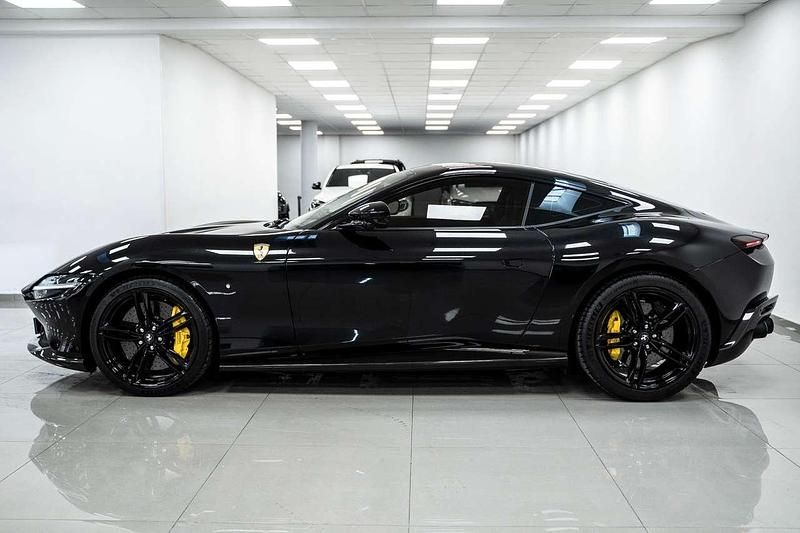 Usata Ferrari Roma 620 CV (456 kW) 2021 Nero daytona perlato Coupé