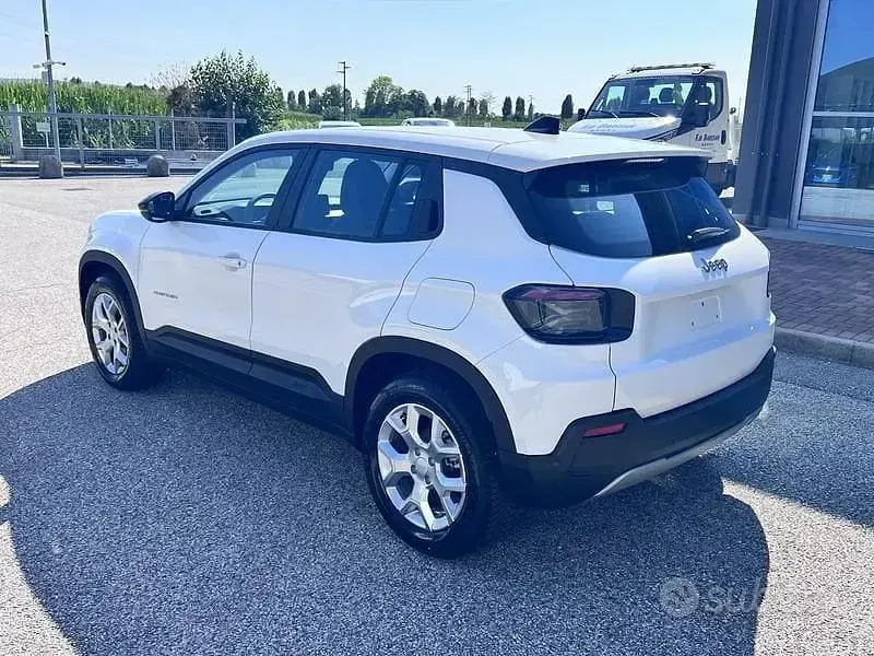 Nuova Jeep Avenger Altitude 100 CV (73 kW) 2025 SUV