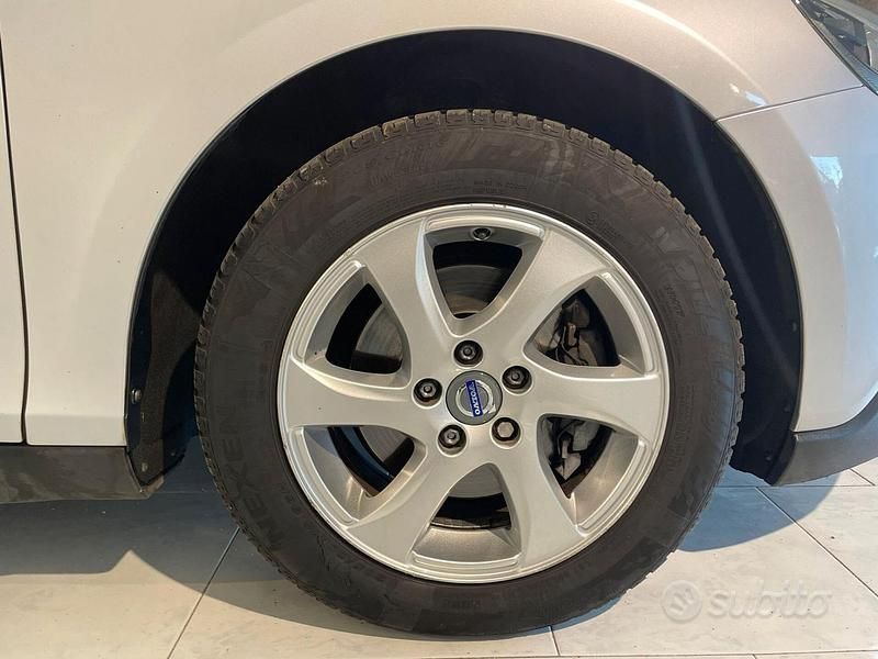 Usata Volvo V40 CC Summum 116 CV (85 kW) 2014 Grigio Station wagon