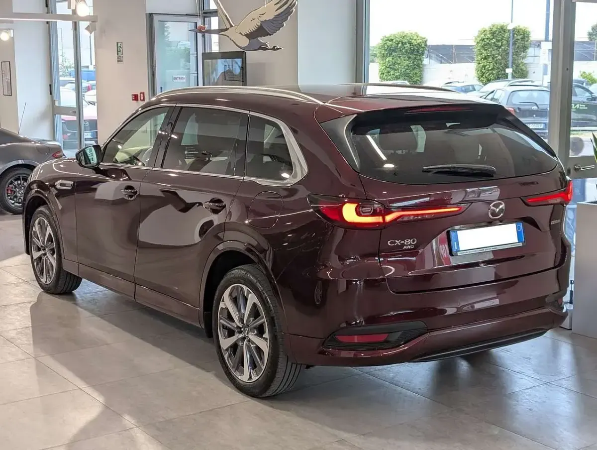 Usata Mazda CX-80 Takumi-Line 249 CV (183 kW) 2024 Artisan red SUV