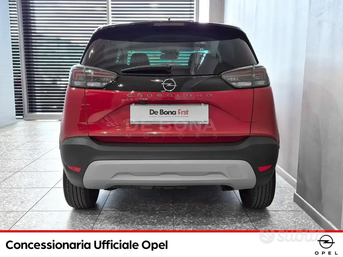 Usata Opel Crossland Edition 110 CV (80 kW) 2023 Rosso SUV