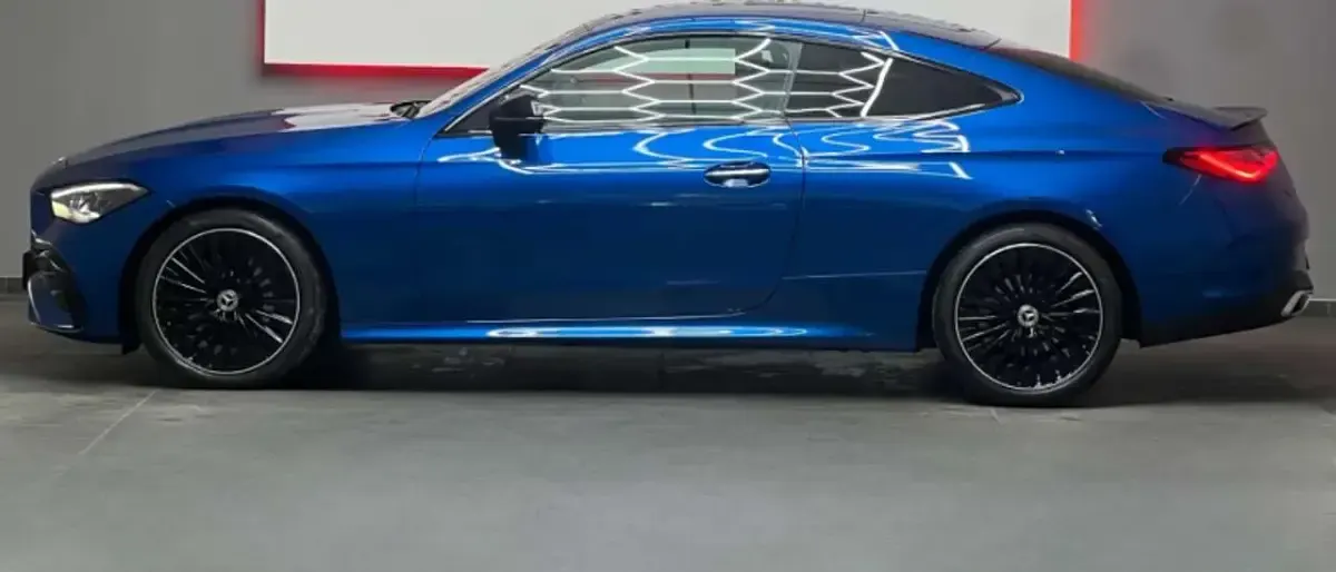 Usata Mercedes CLE200 Advanced Plus 204 CV (150 kW) 2023 Blu/azzurro Coupé