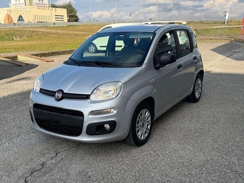 Usata Fiat Panda Easy 95 CV (69 kW) 2017 Argento Utilitaria