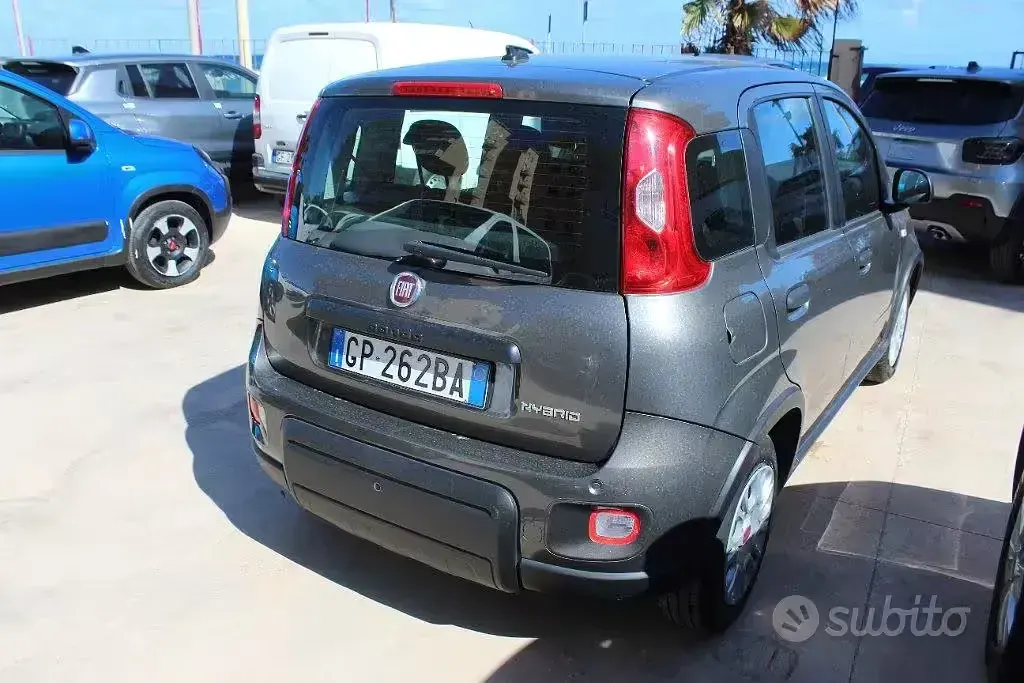 Usata Fiat Panda S 69 CV (50 kW) 2023 Grigio Utilitaria