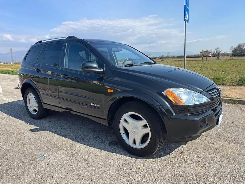 Usata Ssangyong (KGM) Kyron 141 CV (103 kW) 2007 Nero SUV