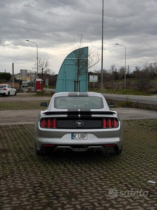 Usata Ford Mustang Fastback 314 CV (230 kW) 2015 Coupé