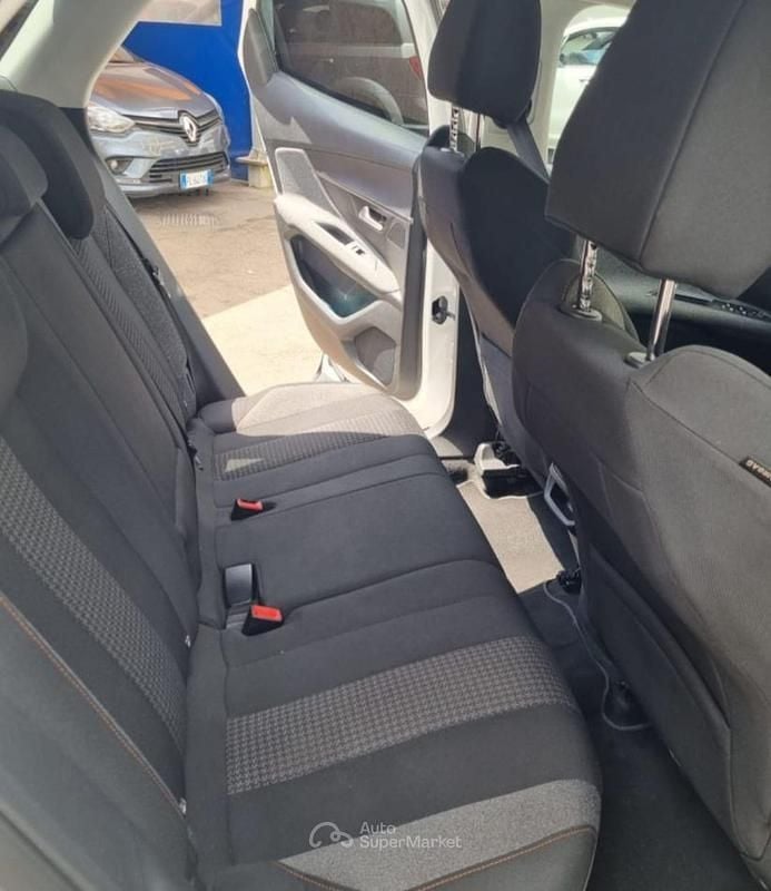 Usata Peugeot 3008 120 CV (88 kW) 2017 SUV