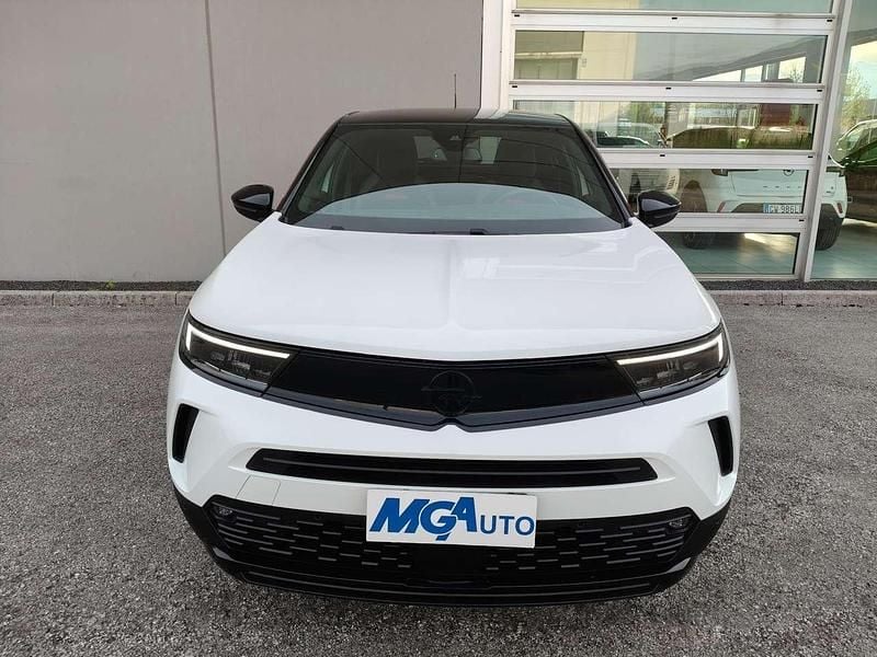 Usata Opel Mokka-e 56 kW (77 CV) 2024 Bianco SUV