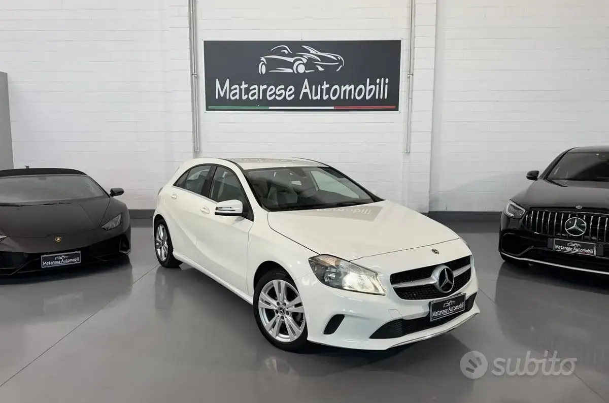 Usata Mercedes A180 109 CV (80 kW) 2017 Bianco Utilitaria