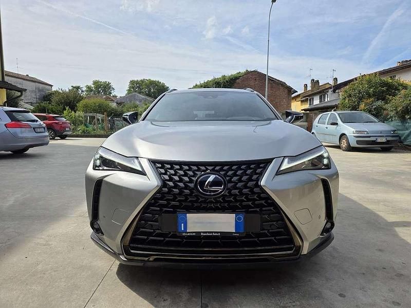 Usata Lexus UX 250h 184 CV (135 kW) 2022 SUV
