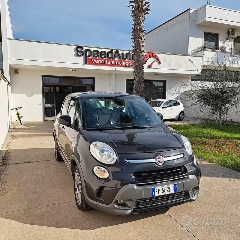 Usata Fiat 500L Trekking 120 CV (88 kW) 2017 Nero Monovolume