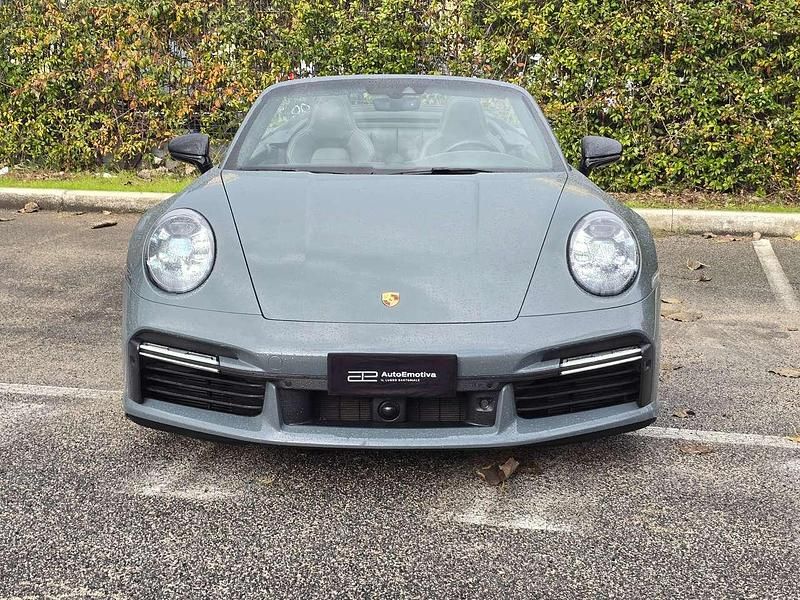 Usata Porsche 992 650 CV (478 kW) 2020 Grigio Cabrio