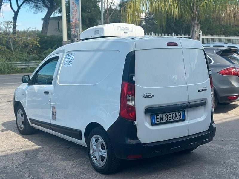 Usata Dacia Dokker 89 CV (65 kW) 2015 Bianco Monovolume