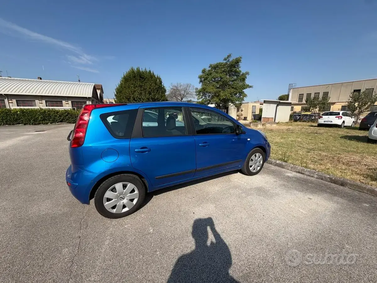 Usata Nissan Note Acenta 88 CV (64 kW) 2007 Blu Utilitaria