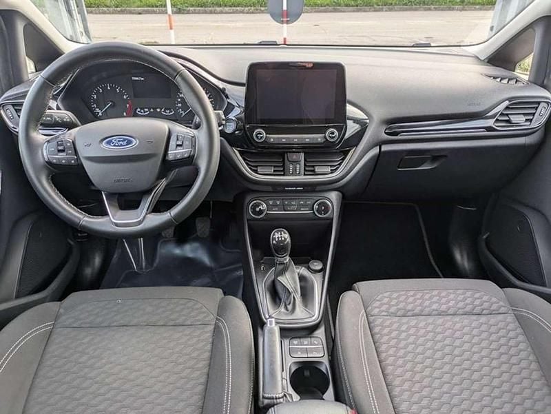 Usata Ford Fiesta Titanium 75 CV (55 kW) 2023 Nero SUV