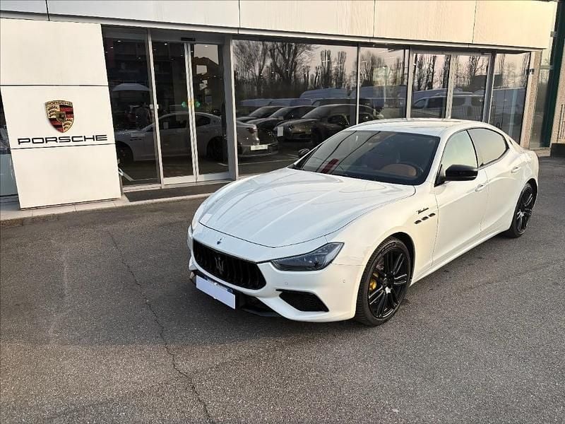Usata Maserati Ghibli 430 CV (316 kW) 2023 Bianco Berlina