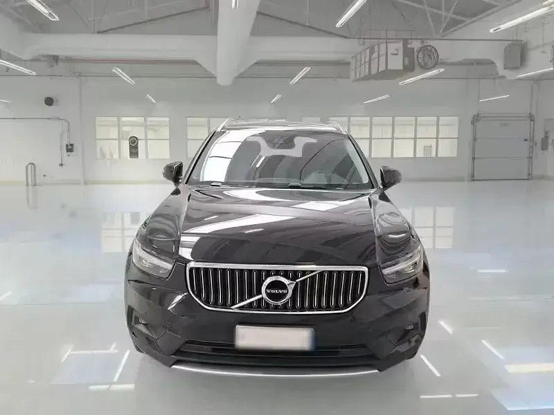 Usata Volvo XC40 Inscription 179 CV (131 kW) 2021 Nero SUV