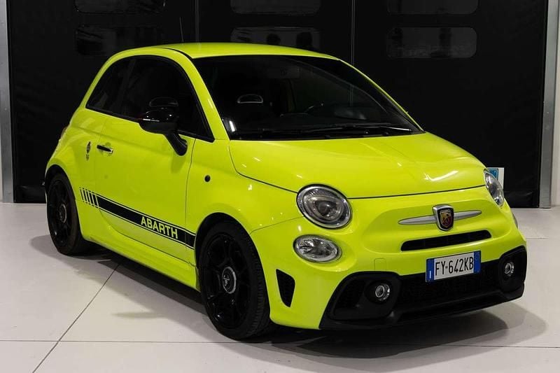 Usata Abarth 595 70th Anniversary 160 CV (117 kW) 2019 Verde Utilitaria