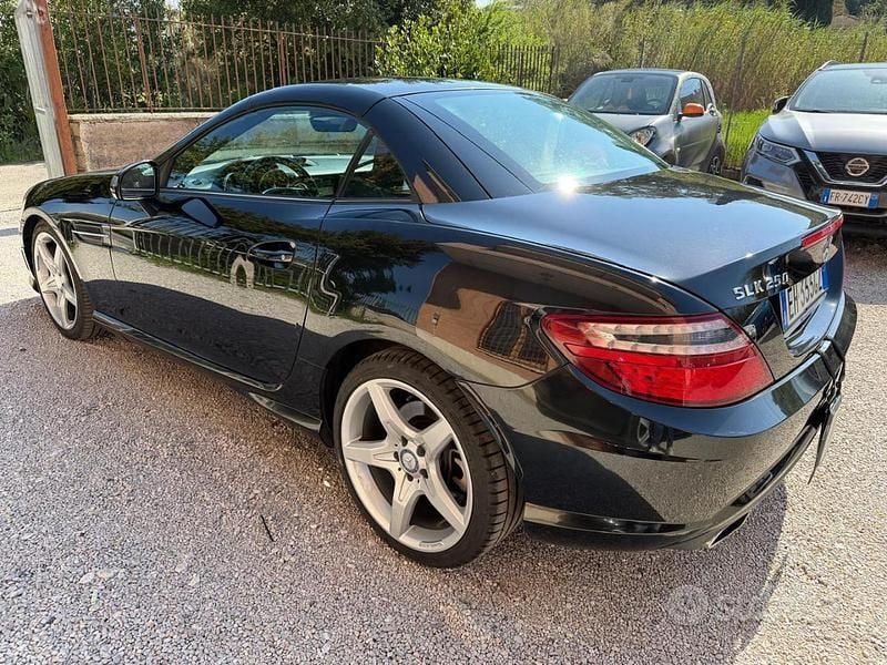 Usata Mercedes SLK250 Premium 204 CV (150 kW) 2011 Nero Cabrio