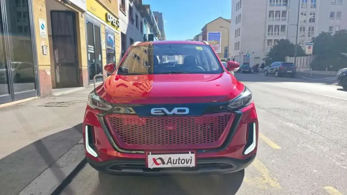 Nuova EVO Evo 5 128 CV (94 kW) 2026 Rosso SUV