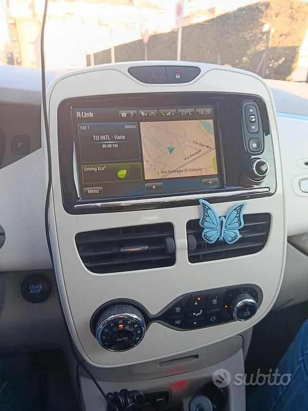 Usata Renault Zoe 64 kW (88 CV) 2013 Blu Utilitaria