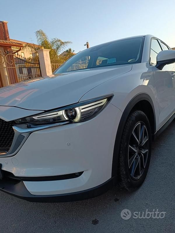 Bianco Usata 2017 Mazda CX-5 SUV | 13.500 € (Cara) - Immagine 1/4