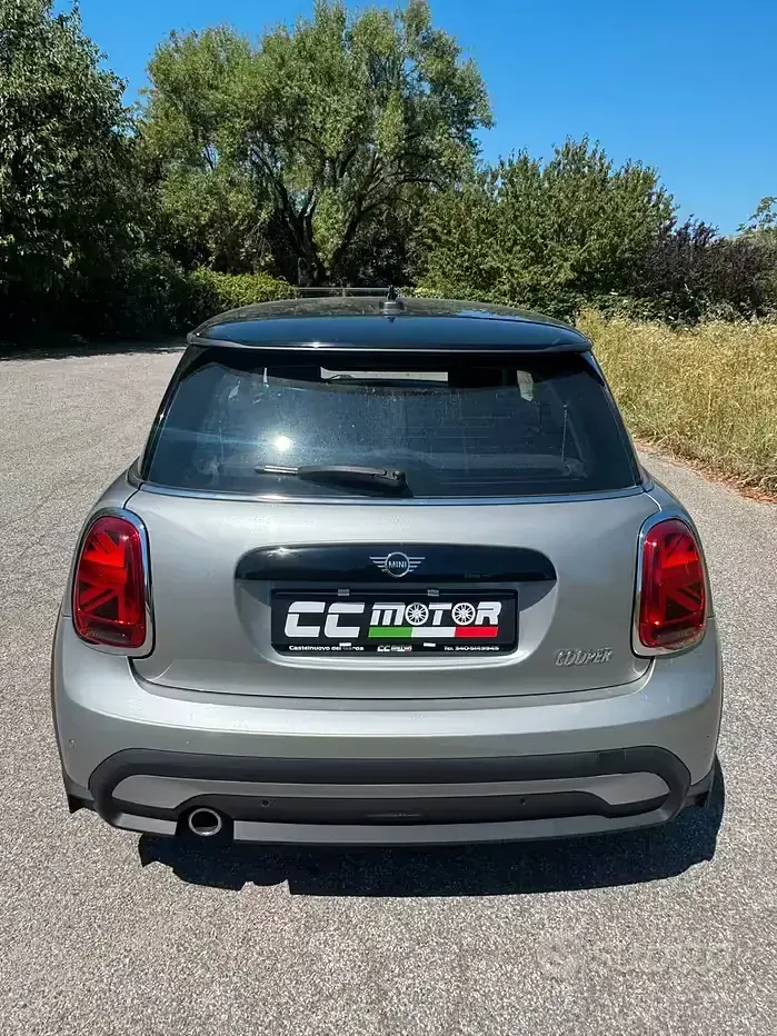 Usata Mini Cooper 136 CV (100 kW) 2023 Grigio Utilitaria