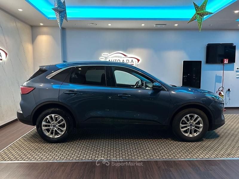 Usata Ford Kuga ST-Line 120 CV (88 kW) 2022 Blu SUV