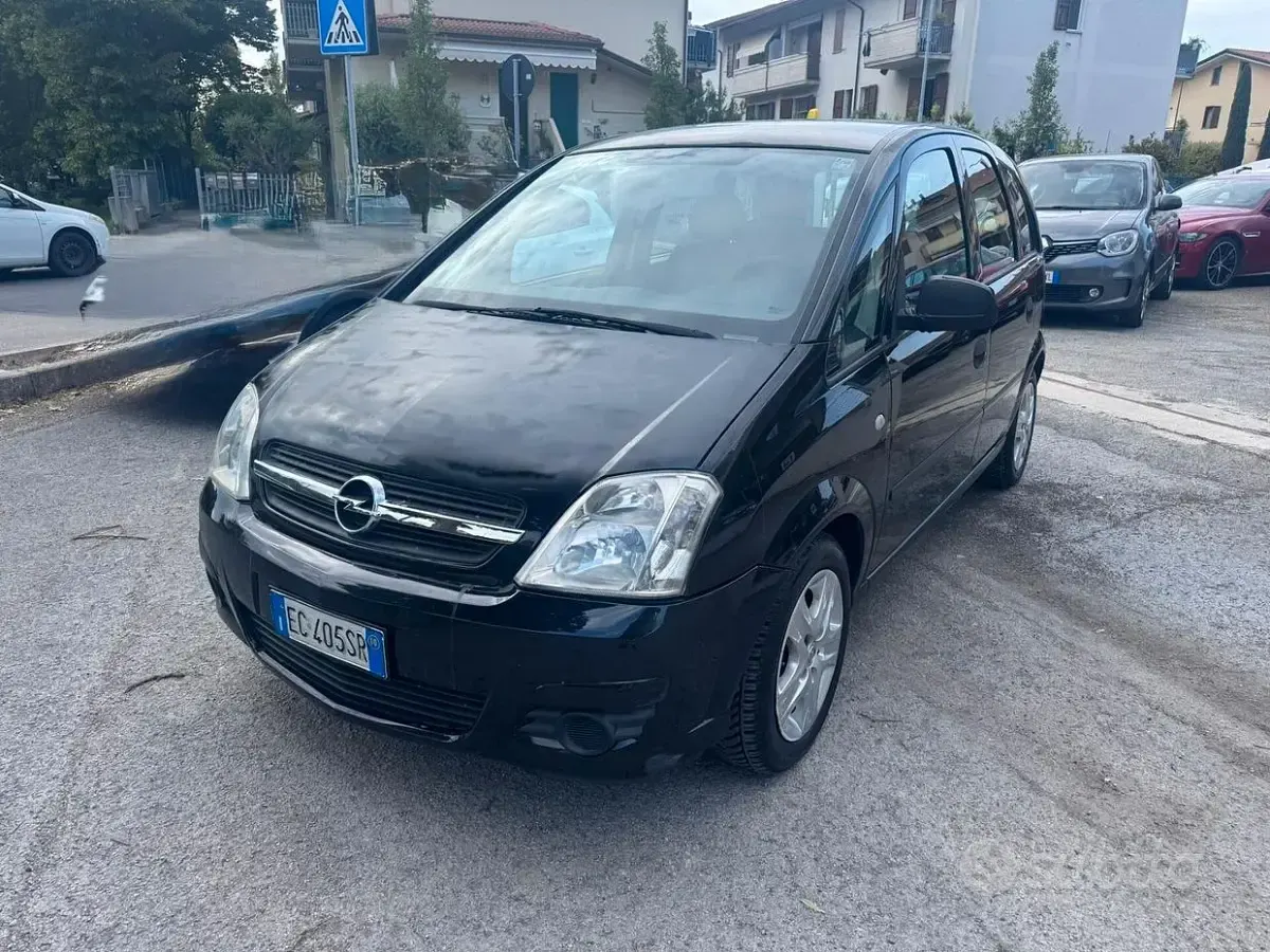 Occasion Opel Meriva Enjoy 90 ch (66 kW) 2010 Noir Monospace