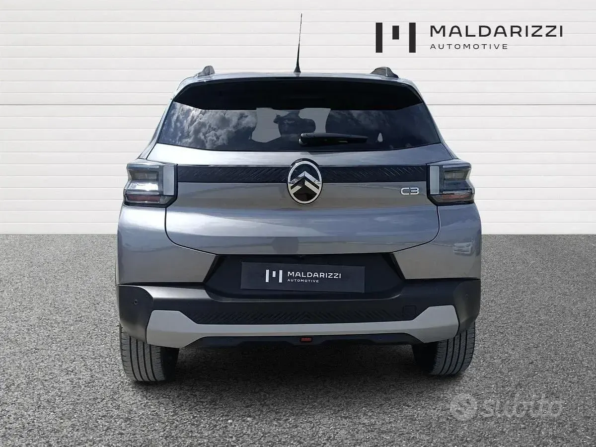 Usata Citroën C3 PureTech 101 CV (74 kW) 2025 Grigio SUV