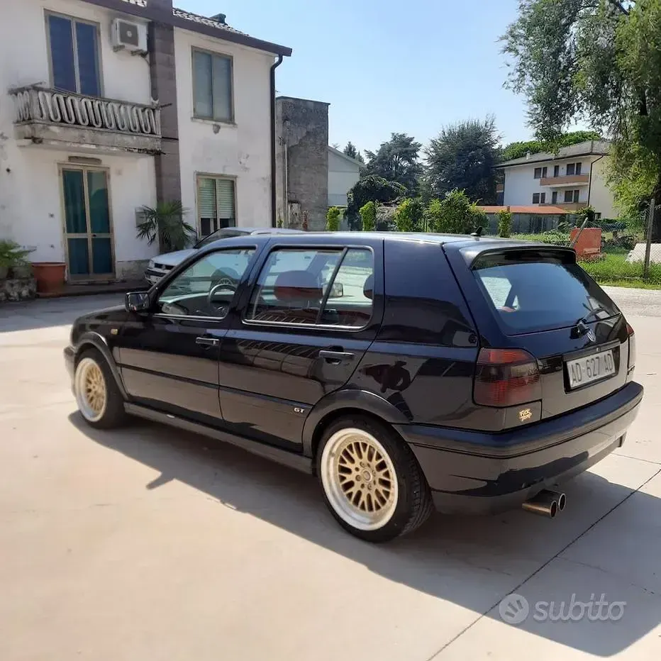 Usata VW Golf III GT 101 CV (74 kW) 1996 Nero Berlina