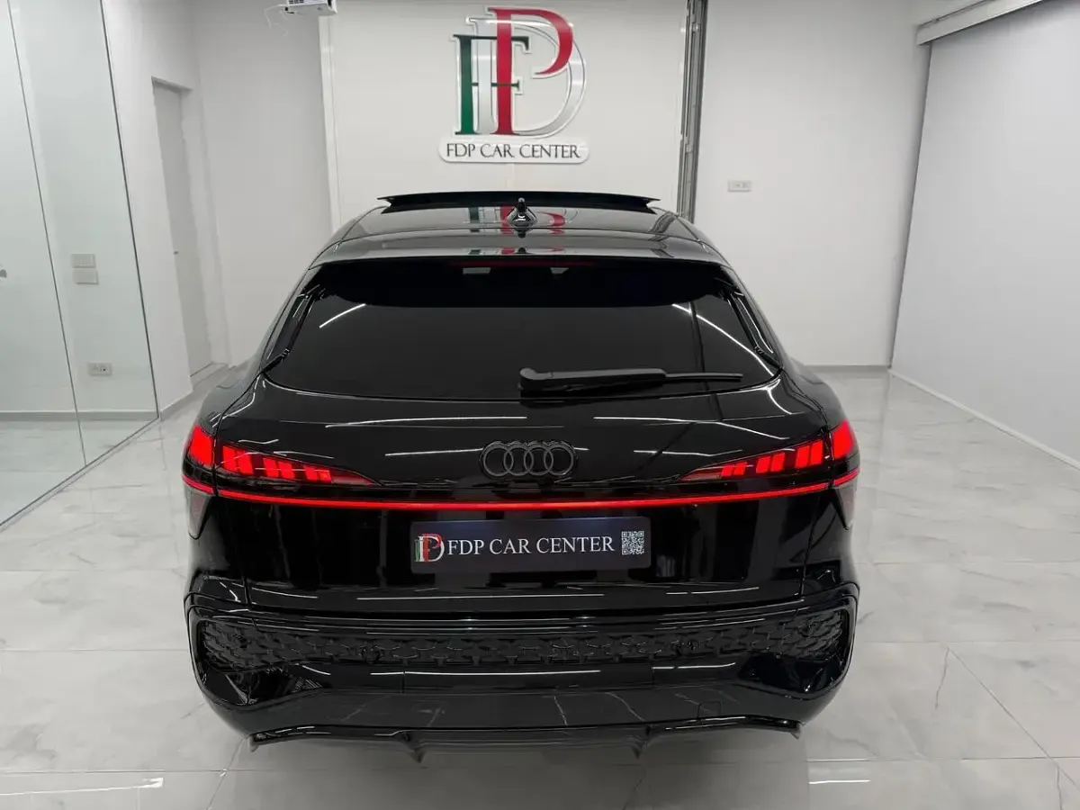 Nuova Audi Q3 Sportback S-Line 150 CV (110 kW) 2026 Nero SUV