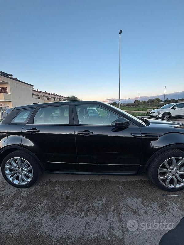 Usata Land Rover Range Rover evoque 190 CV (139 kW) 2014 Nero SUV