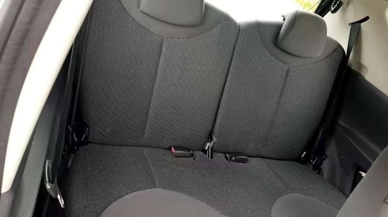 Usata Peugeot 107 68 CV (50 kW) 2006 Blu/azzurro Utilitaria