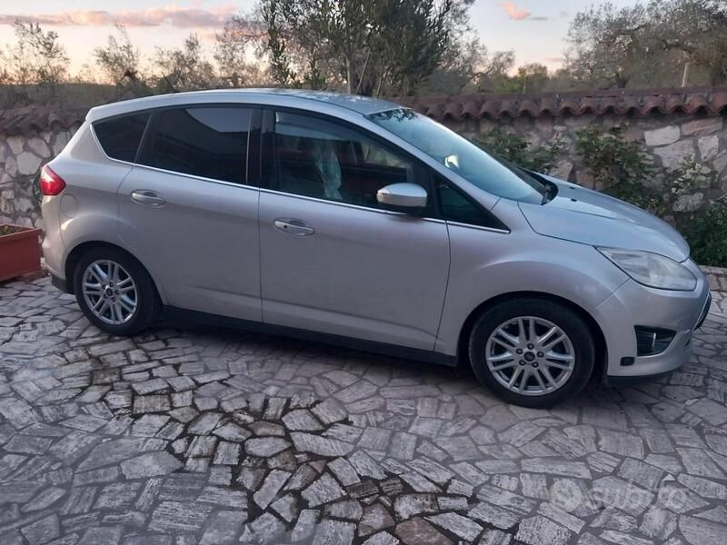 Usata 2013 Ford C-MAX Monovolume | 5900 € (Buon prezzo) - Immagine 1/2