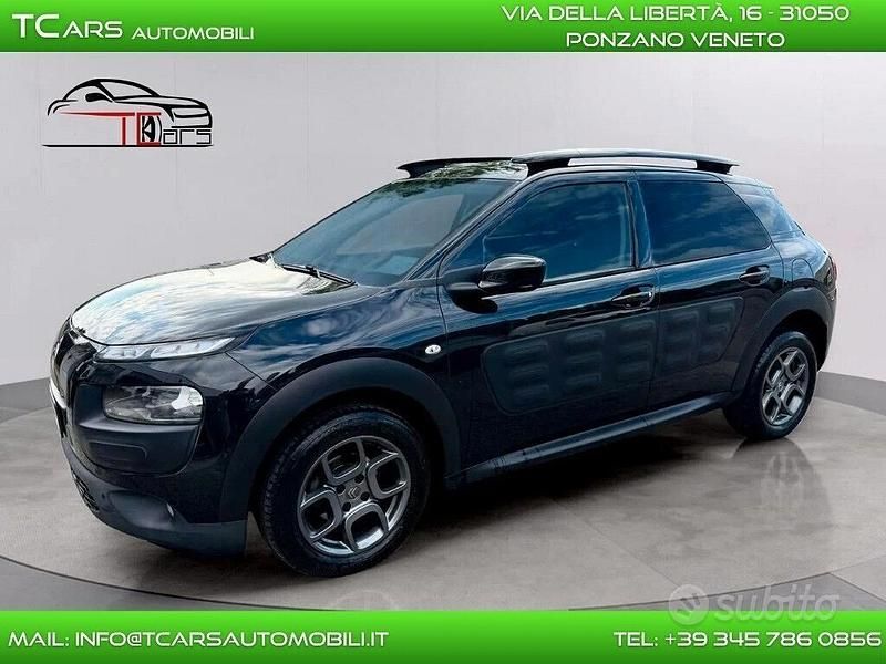 Usata Citroën C4 99 CV (72 kW) 2017 Nero SUV