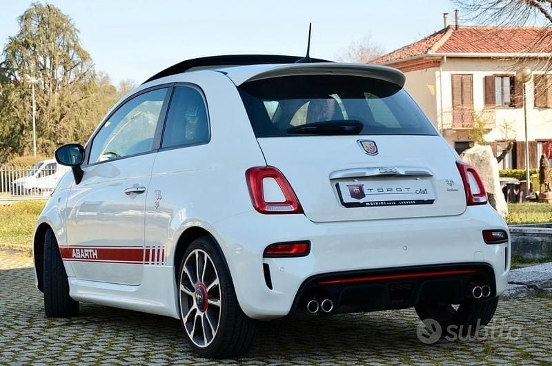 Usata Abarth 595 Turismo 165 CV (121 kW) 2021 Bianco Berlina