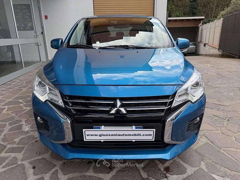 Usata Mitsubishi Space Star Instyle 71 CV (52 kW) 2022 Cerulean blue Utilitaria