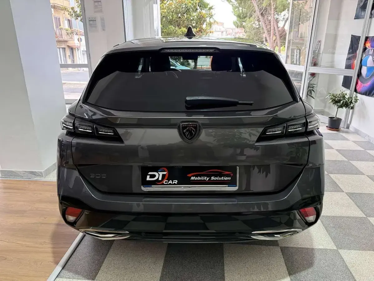 Usata Peugeot 308 Allure 131 CV (96 kW) 2022 Grigio Station wagon
