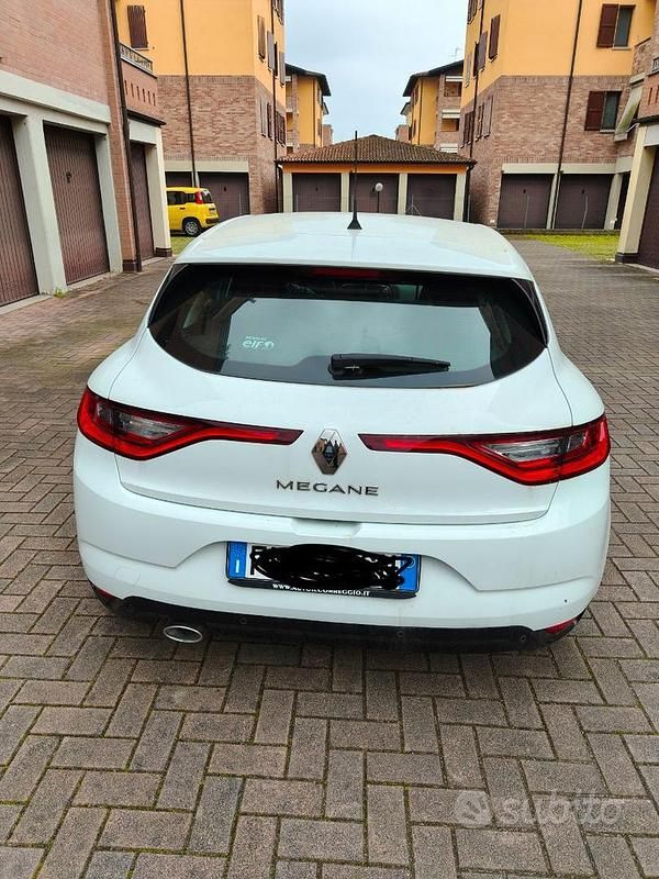 Usata Renault Mégane IV Intens 116 CV (85 kW) 2019 Bianco Berlina