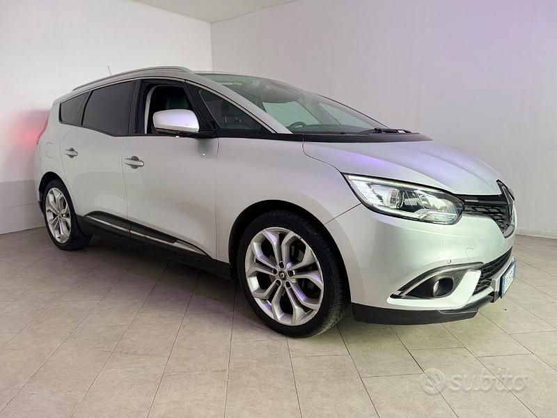 Usata Renault Scénic IV Intens 110 CV (80 kW) 2018 Grigio Monovolume
