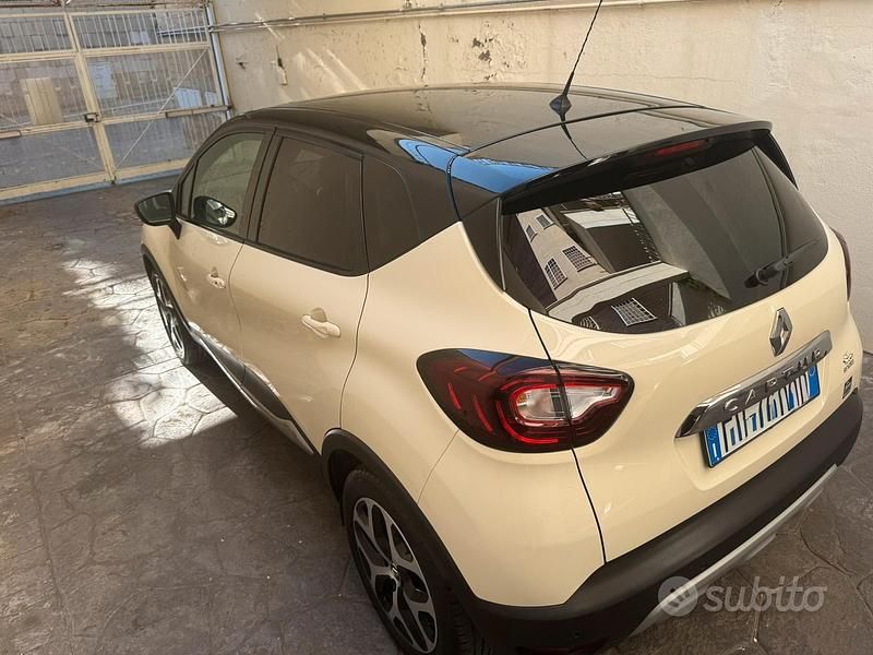 Usata Renault Captur LIMITED 90 CV (66 kW) 2019 SUV