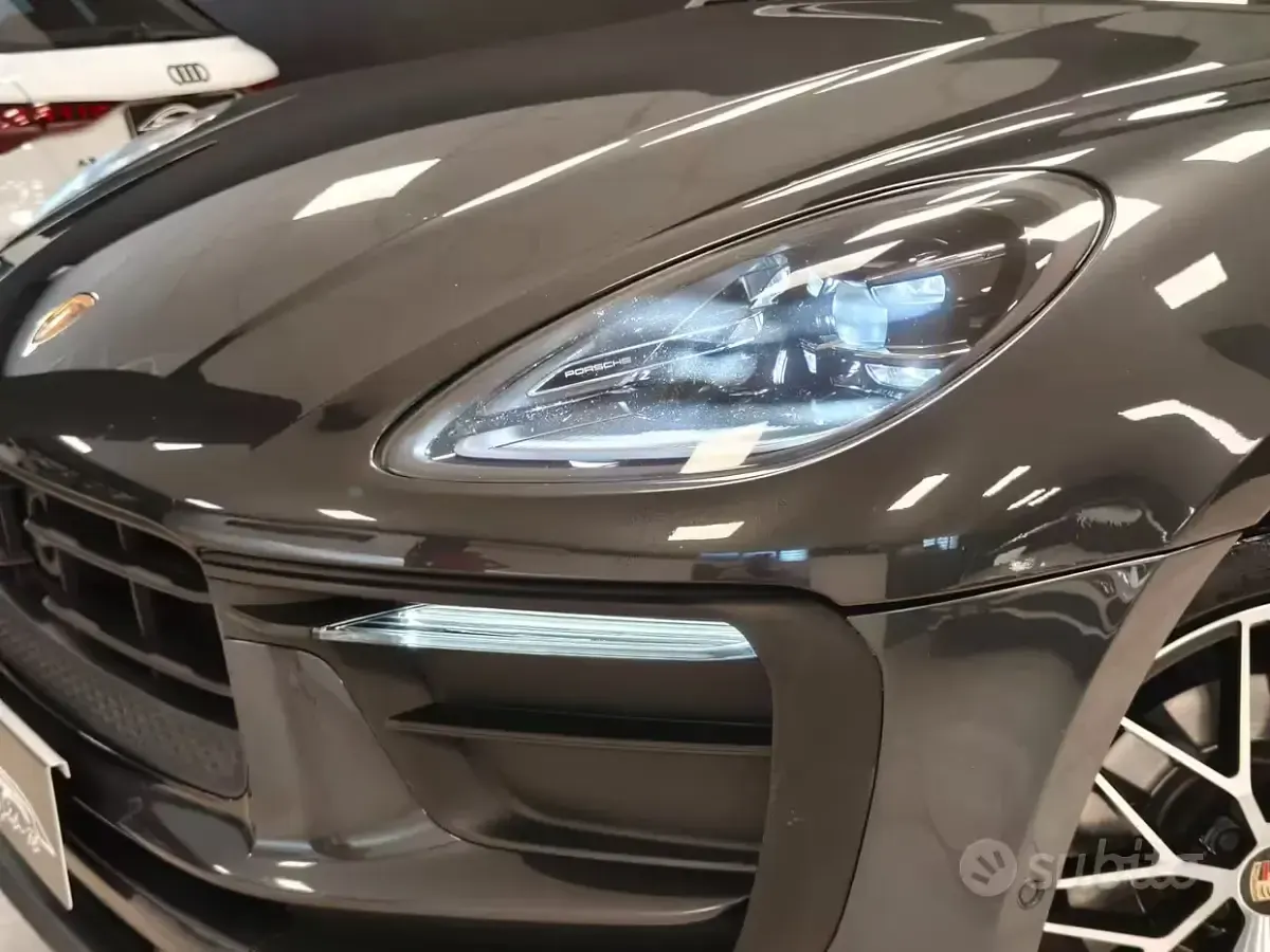 Usata Porsche Macan 265 CV (194 kW) 2021 Grigio SUV
