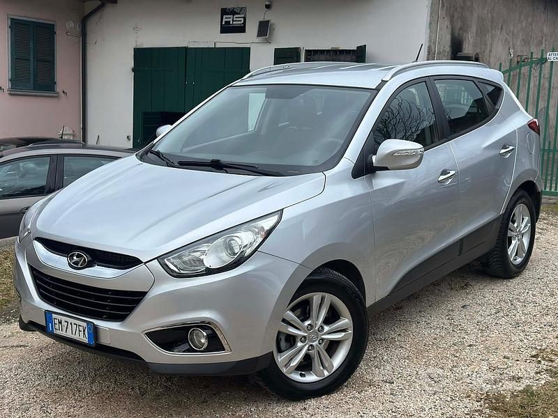 Usata Hyundai ix35 Comfort 116 CV (85 kW) 2012 Grigio SUV