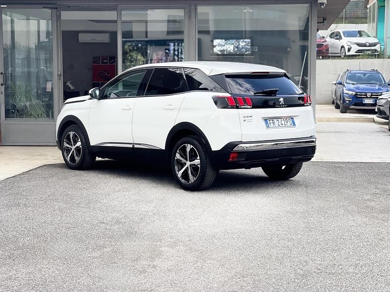 Usata Peugeot 3008 131 CV (96 kW) 2018 Bianco SUV