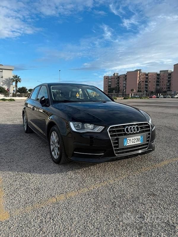 Usata Audi A3 Attraction 150 CV (110 kW) 2015 Nero Berlina