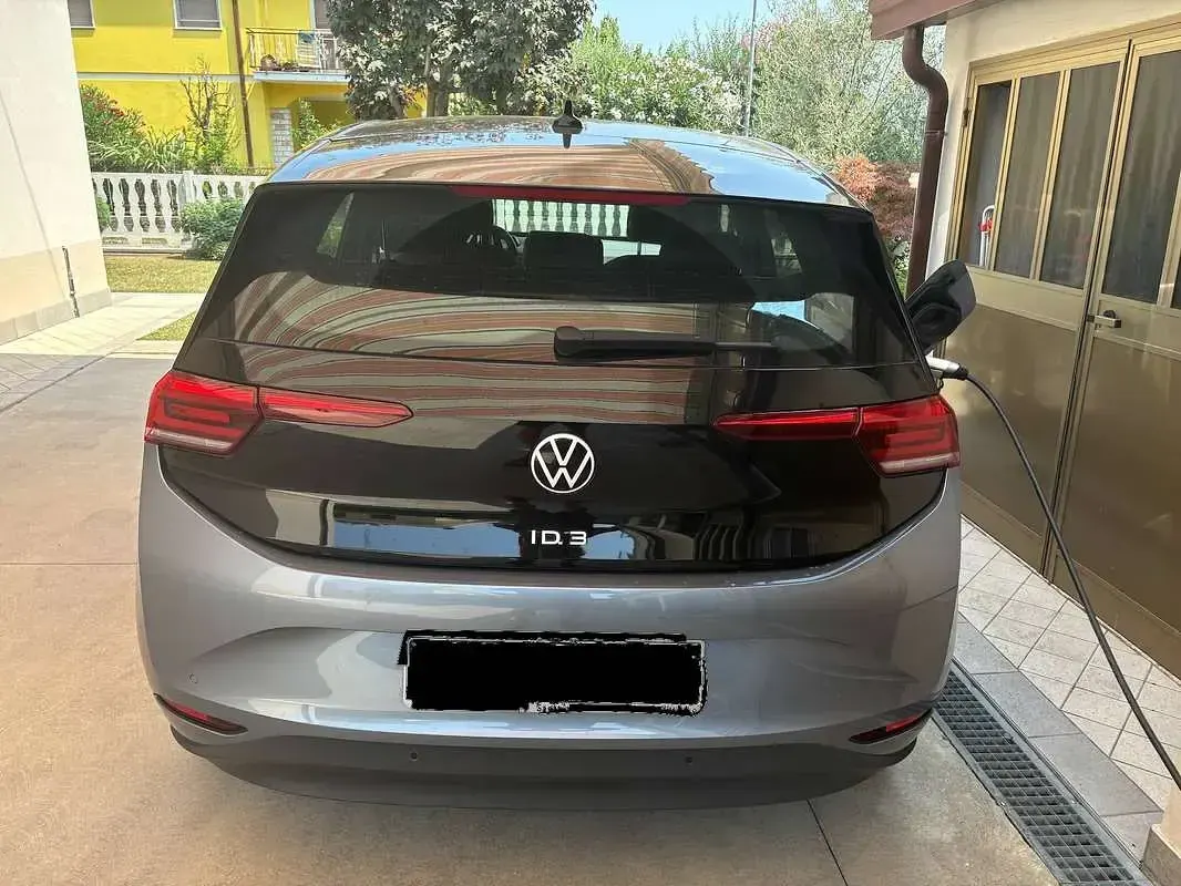 Usata VW ID.3 Pro 69 kW (95 CV) 2021 Grigio Utilitaria